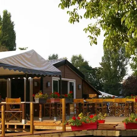3 Etoiles - Piscine - Eecdcd Camping La Rochette (Seine-et-Marne)